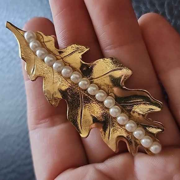 VTG Lady Ellen hair clip - Picture 1 of 7